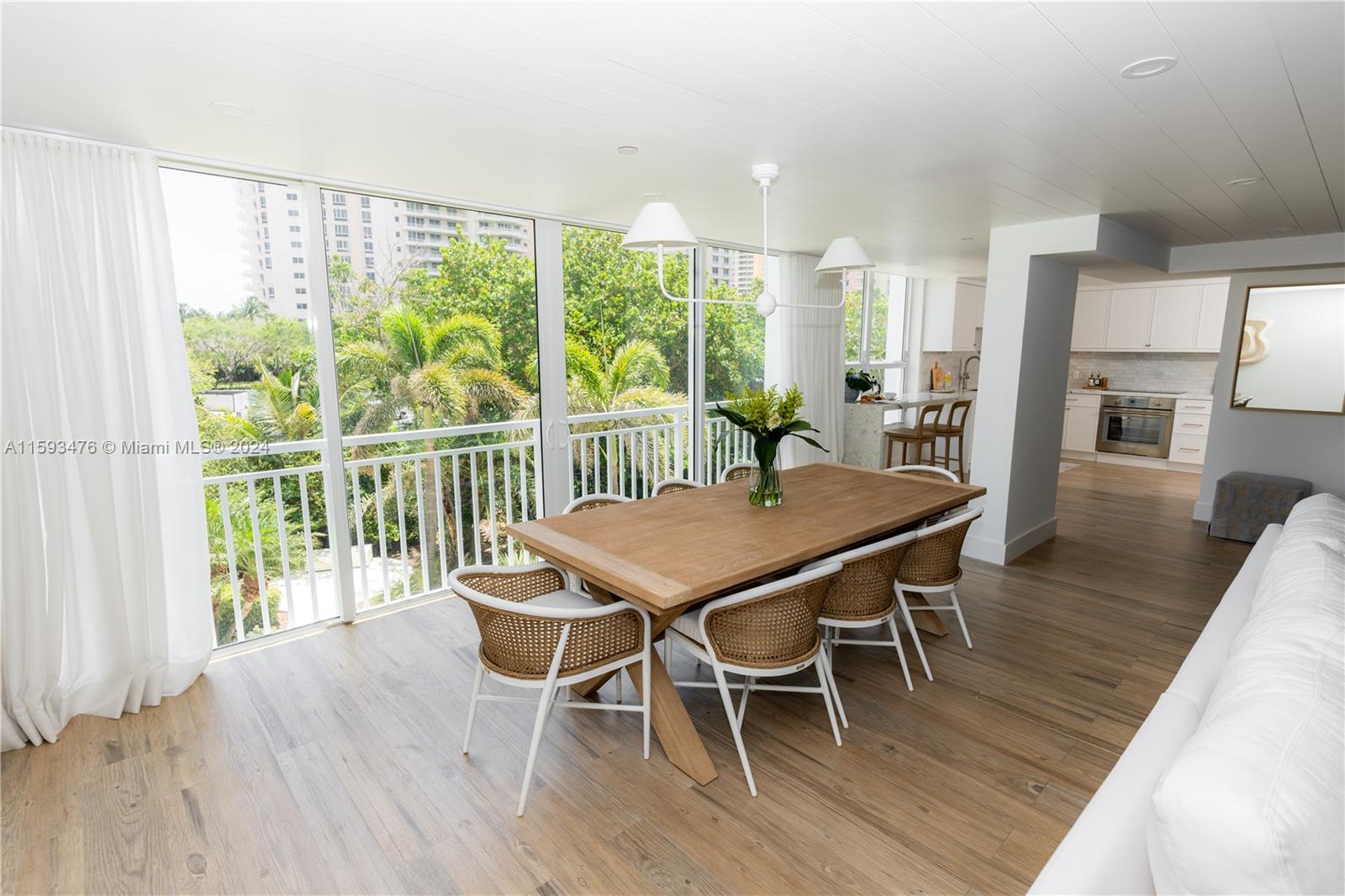 607 Ocean Dr # 3J