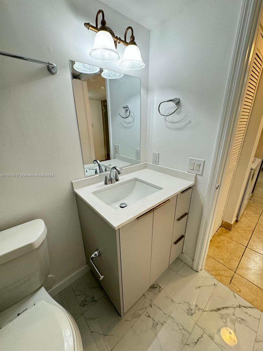 15751 SW 106 Ter # 102
