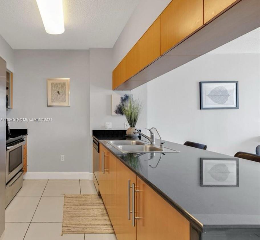 1750 N Bayshore Dr # 2304