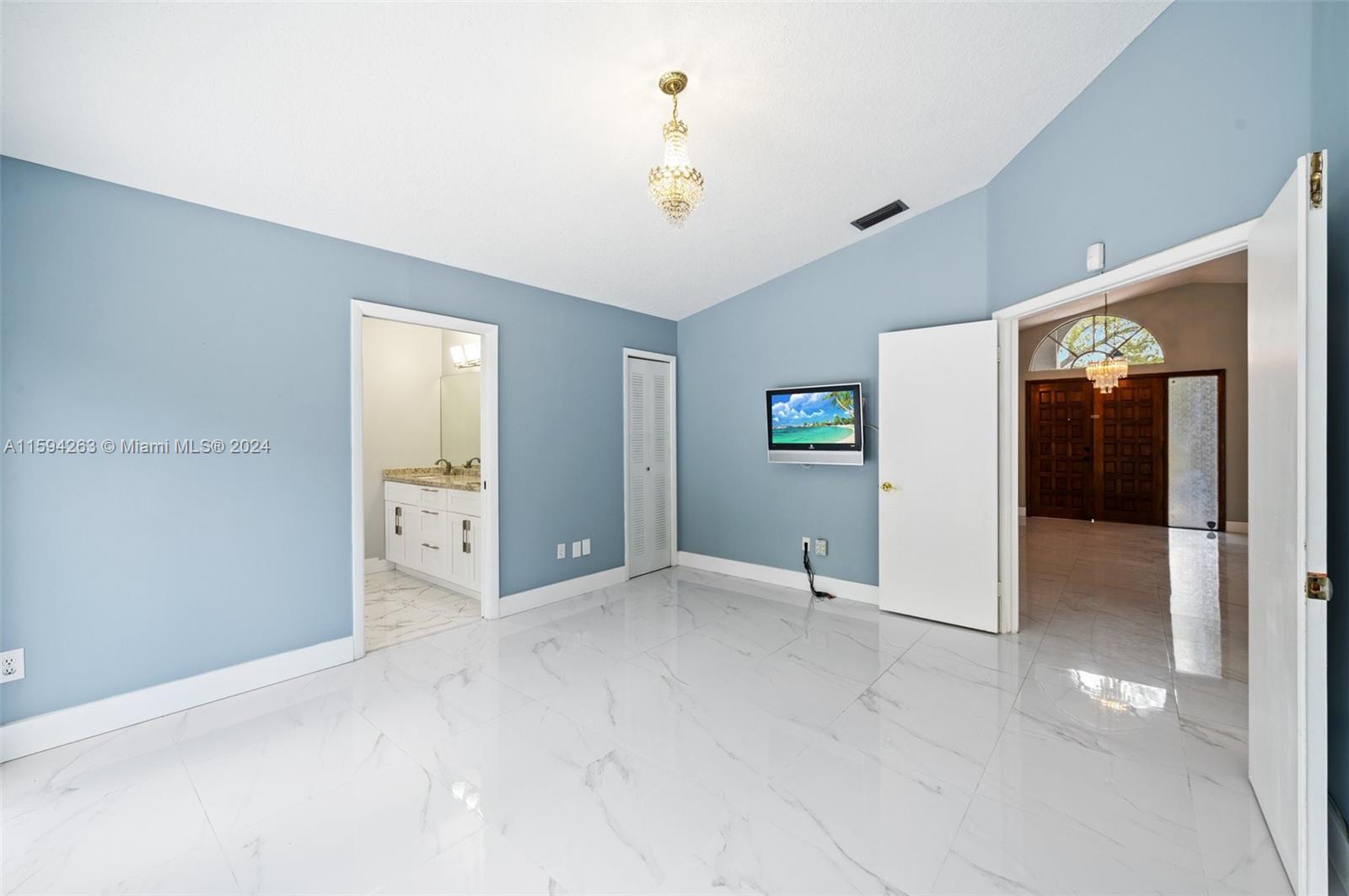 15145 NW 89th Ct