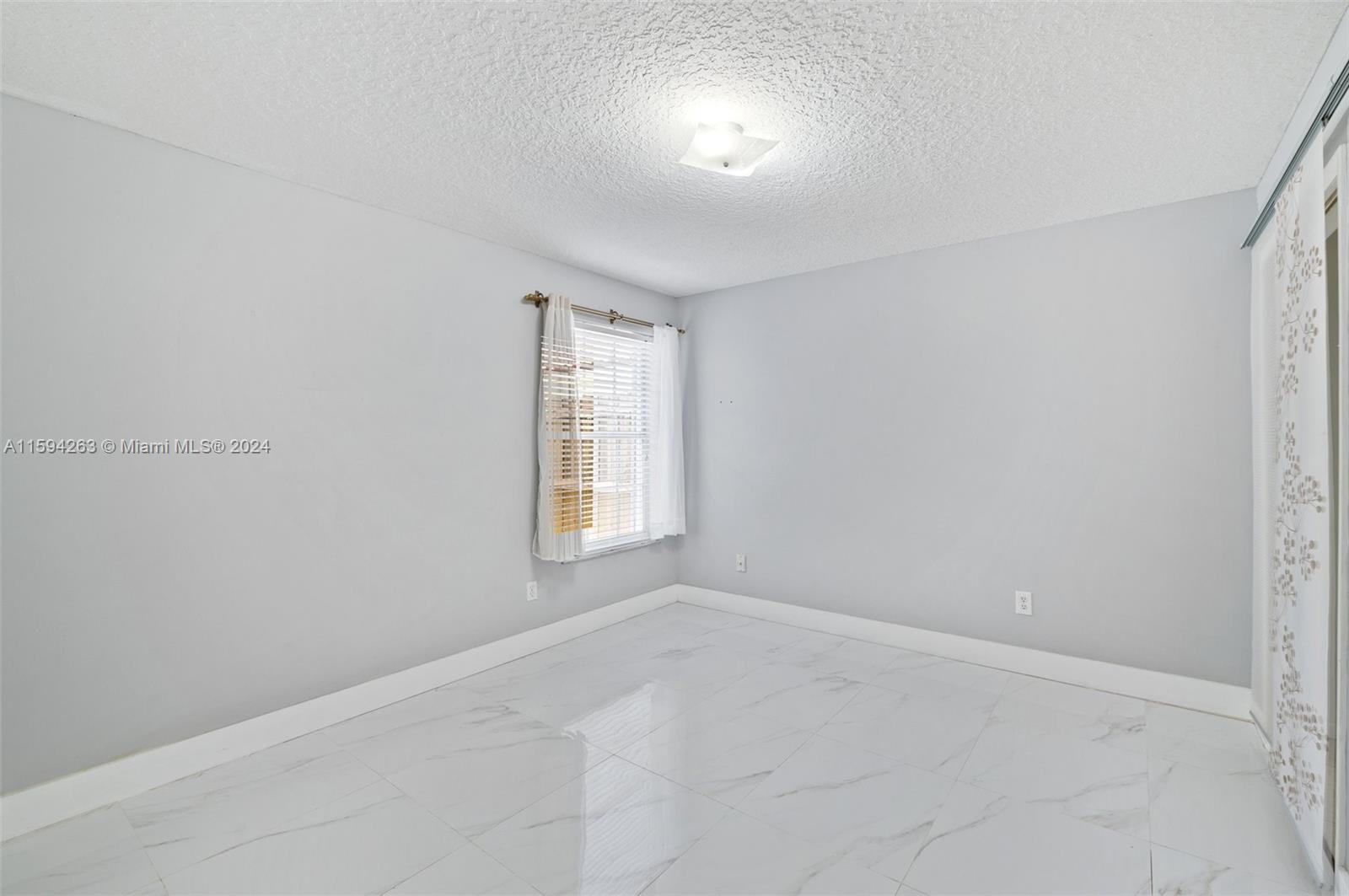 15145 NW 89th Ct