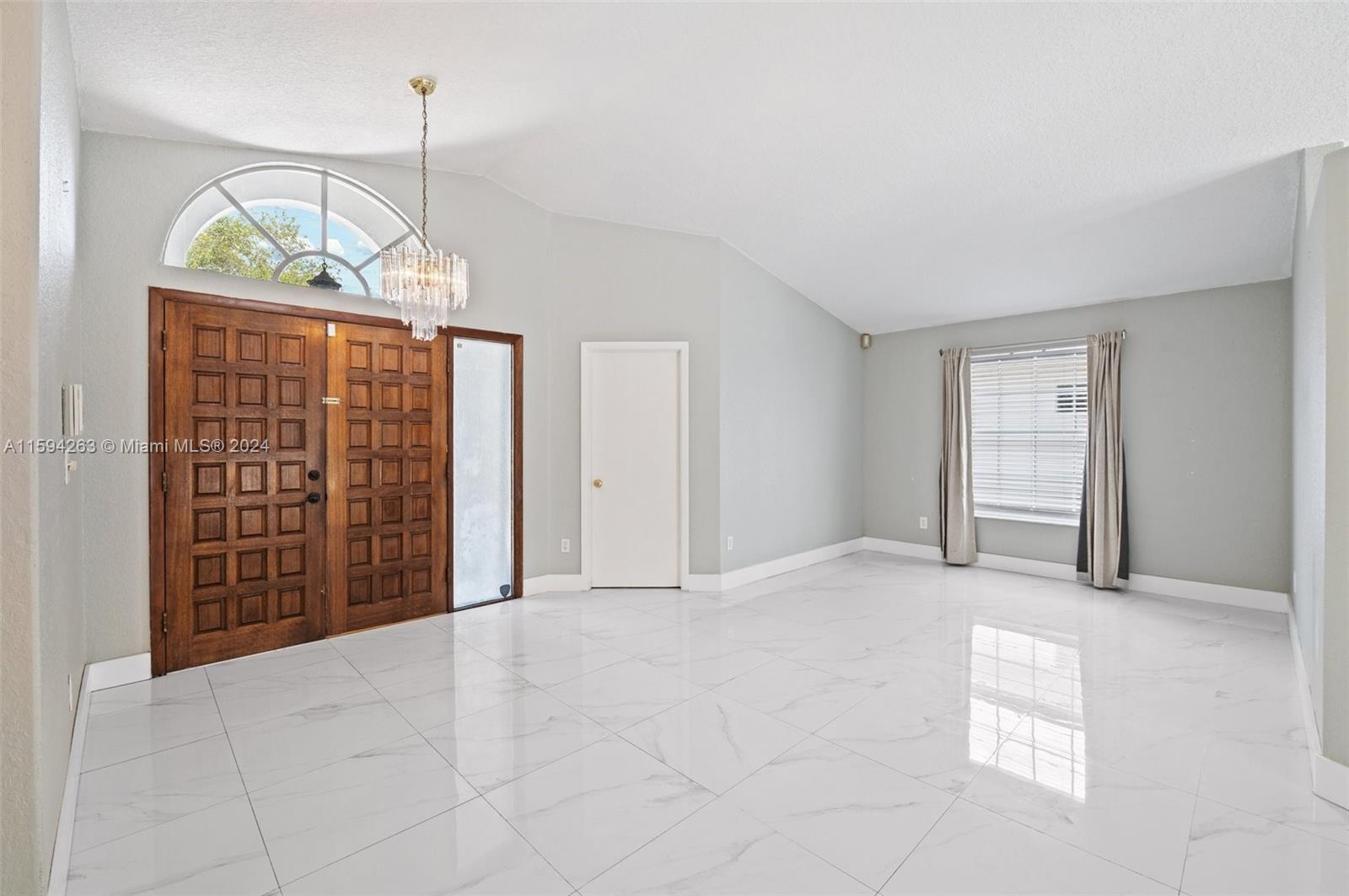 15145 NW 89th Ct