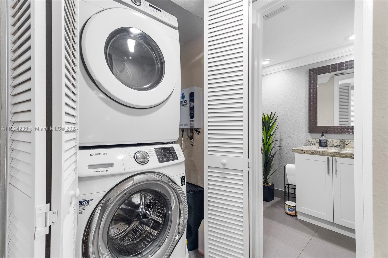 1361 W Golfview Dr # 1361