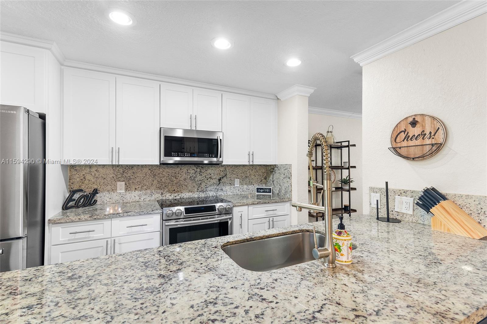 1361 W Golfview Dr # 1361