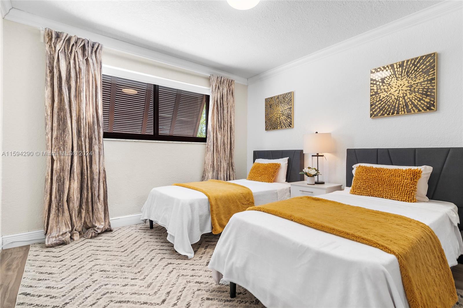 1361 W Golfview Dr # 1361