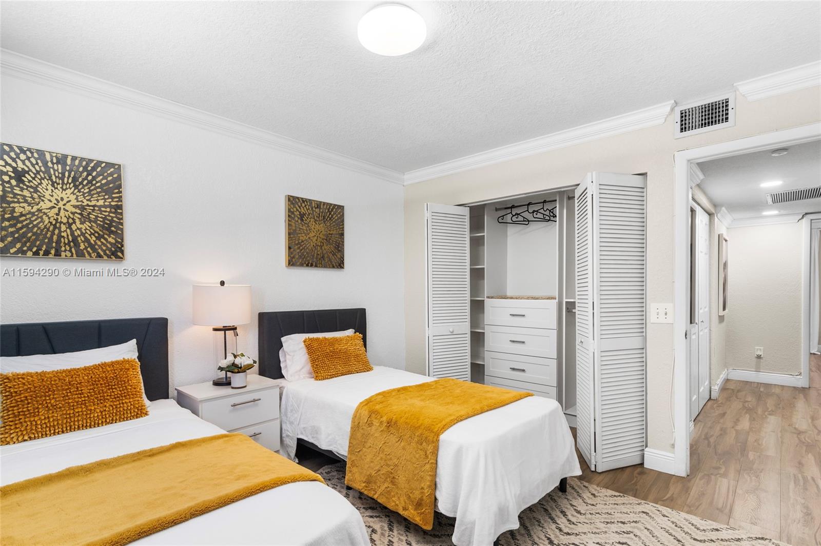 1361 W Golfview Dr # 1361