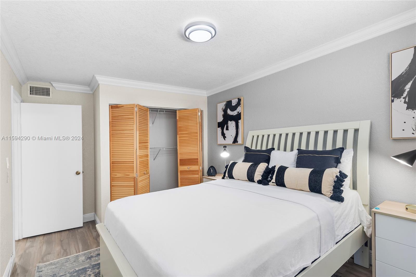 1361 W Golfview Dr # 1361