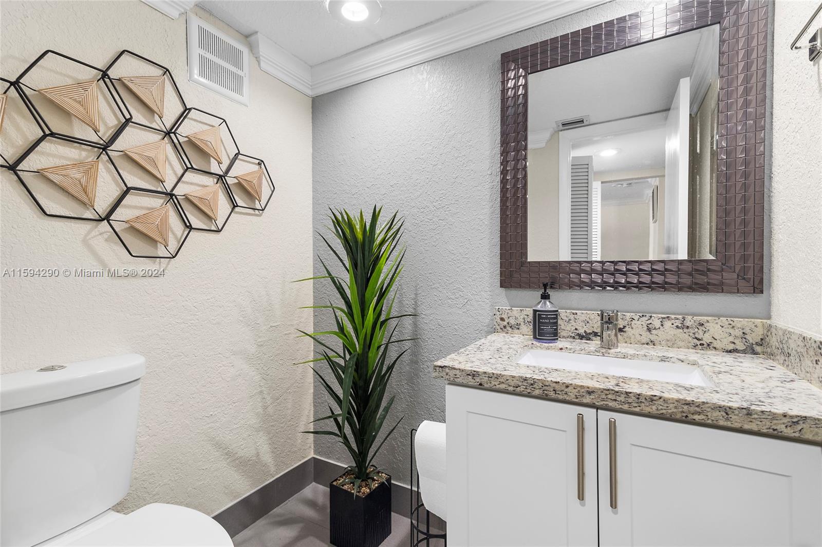 1361 W Golfview Dr # 1361