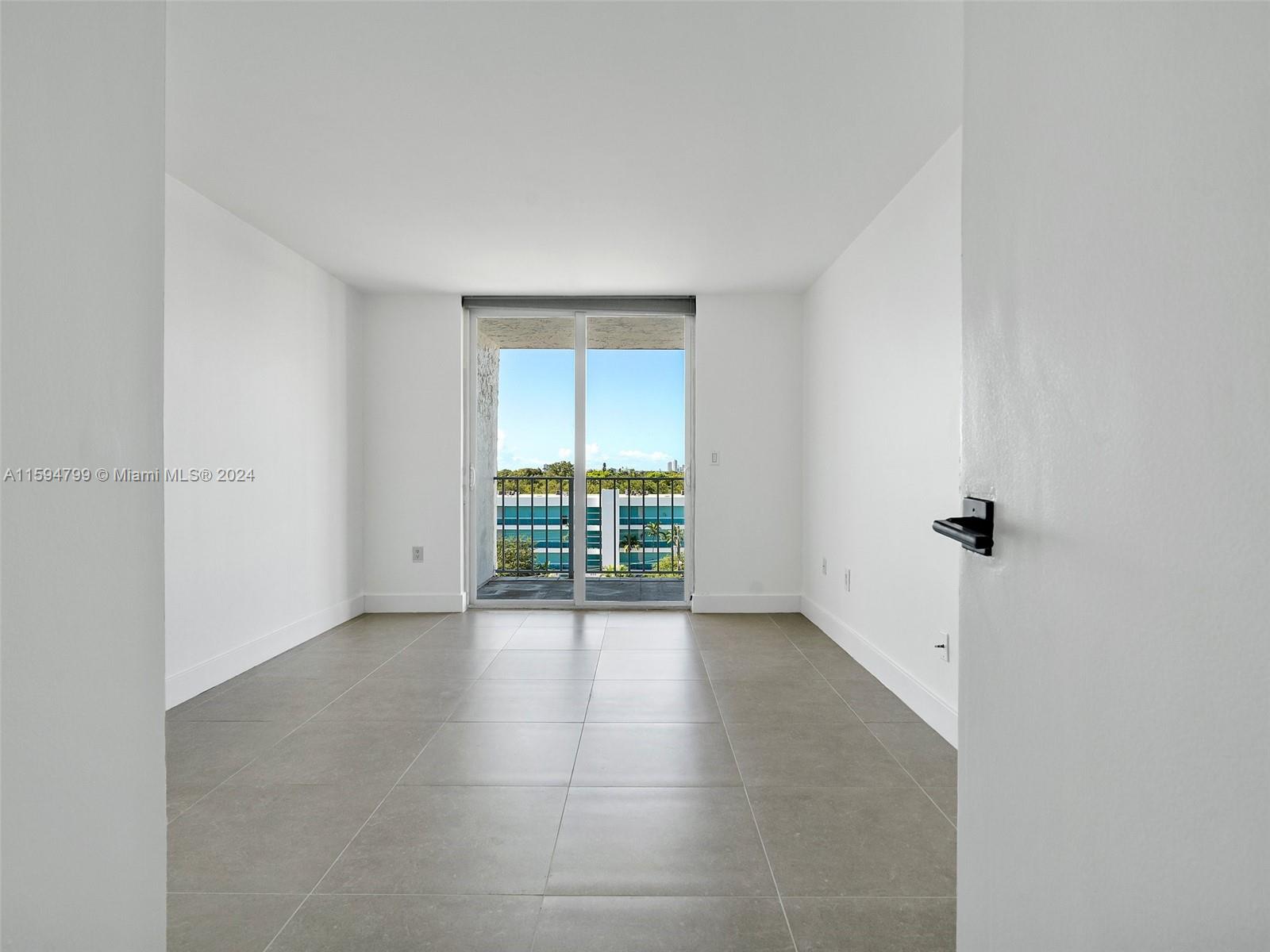 650 NE 64th St Unit: GPH5