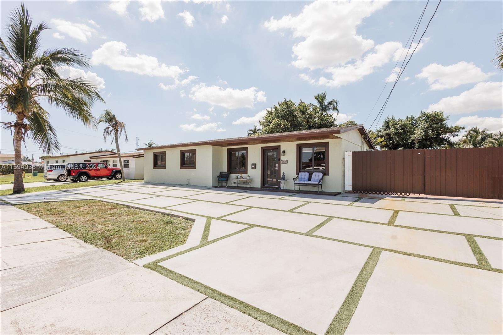 7930 NW 185th St