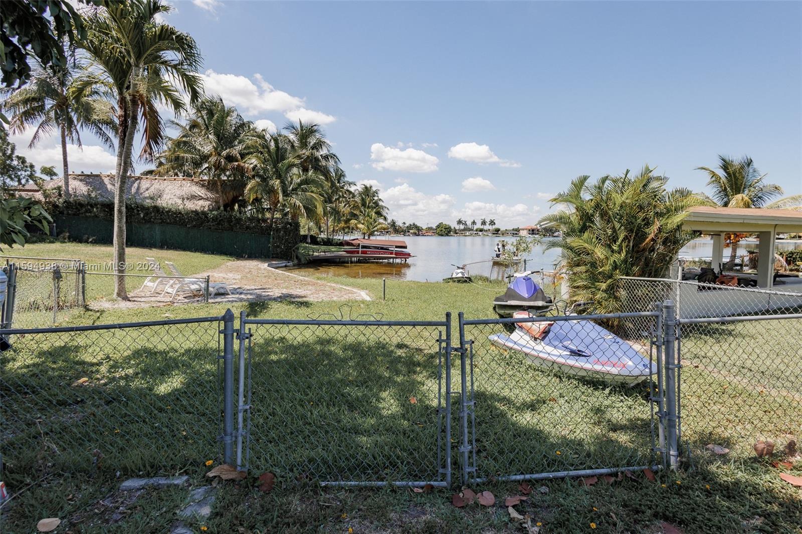 7930 NW 185th St