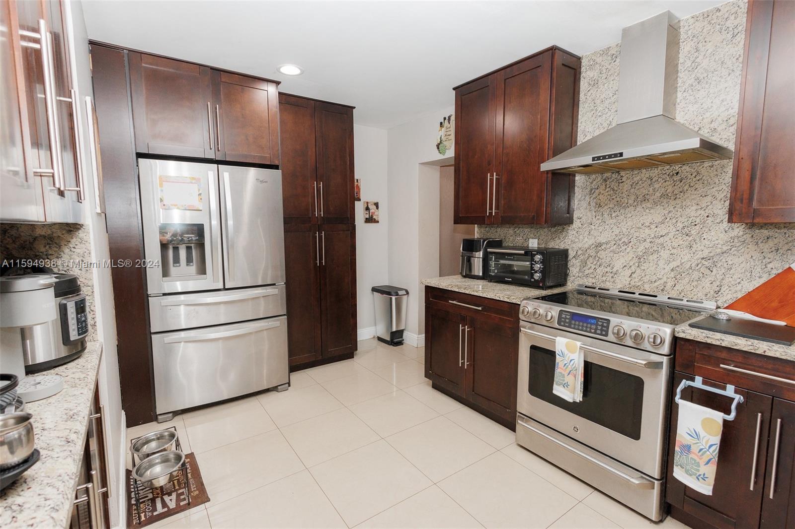 7930 NW 185th St