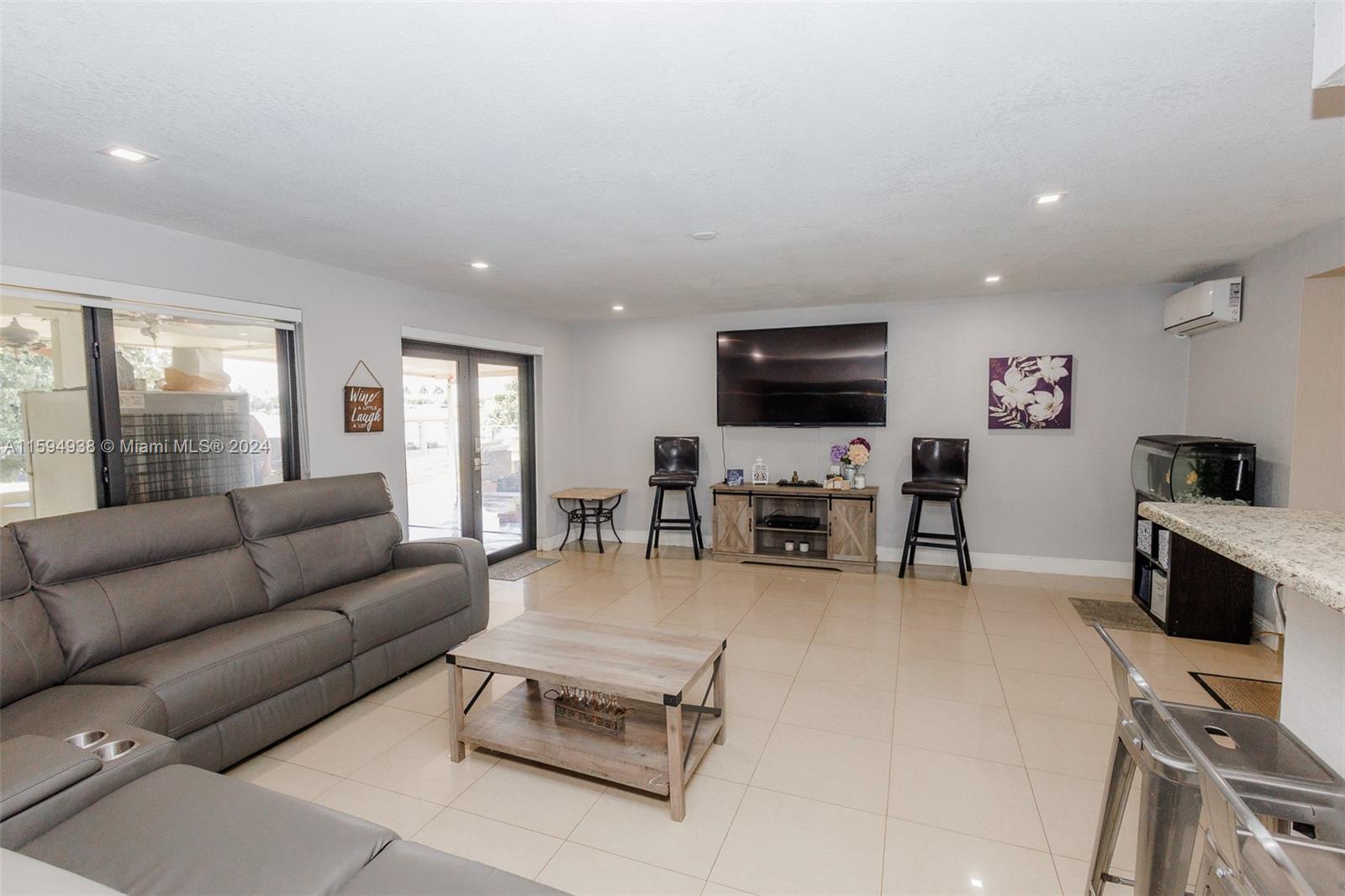 7930 NW 185th St