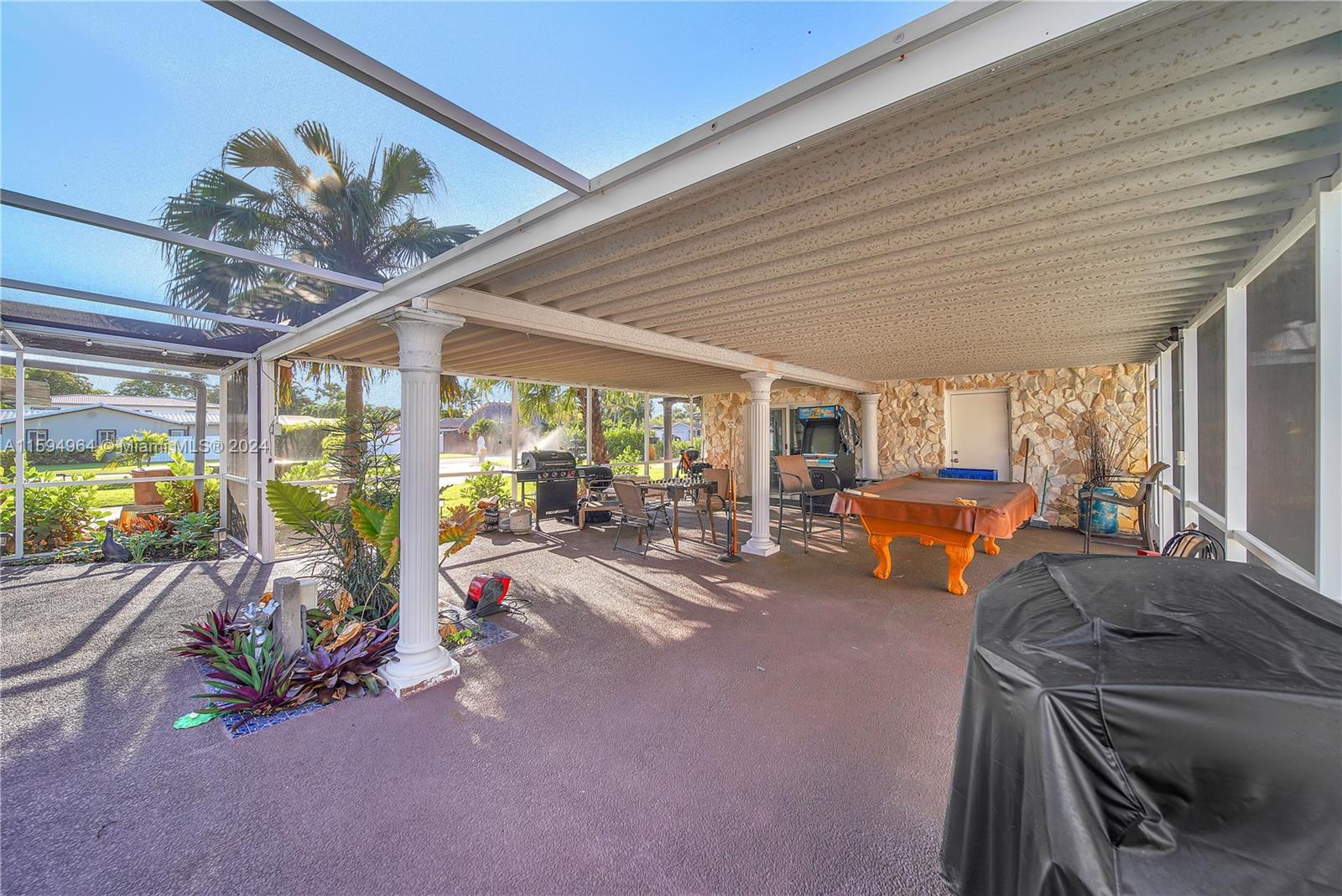2670 SW 87th Ave