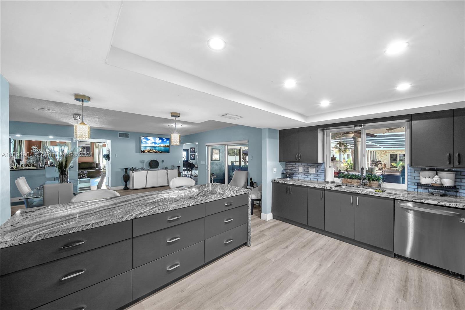 2670 SW 87th Ave