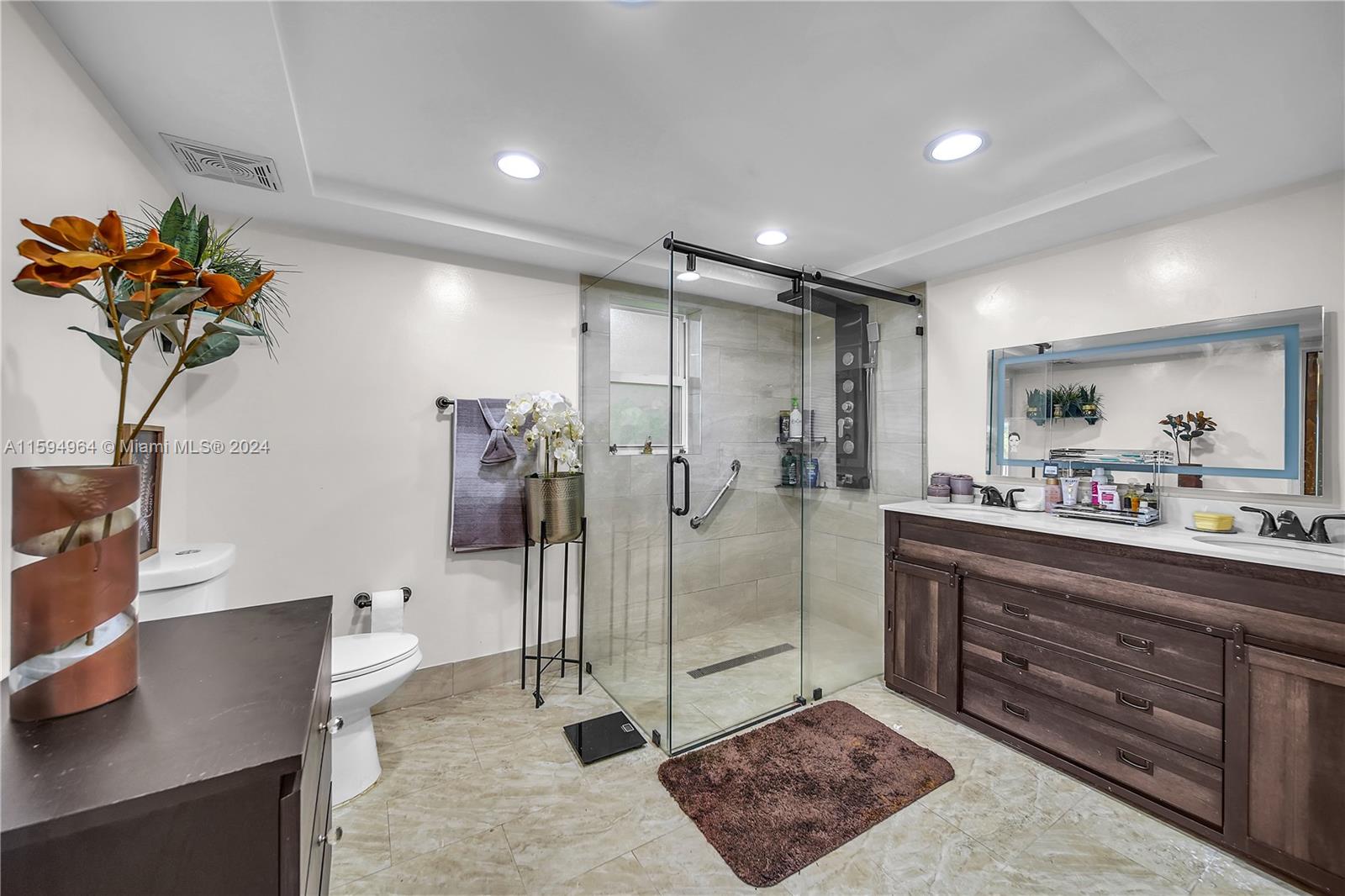 2670 SW 87th Ave