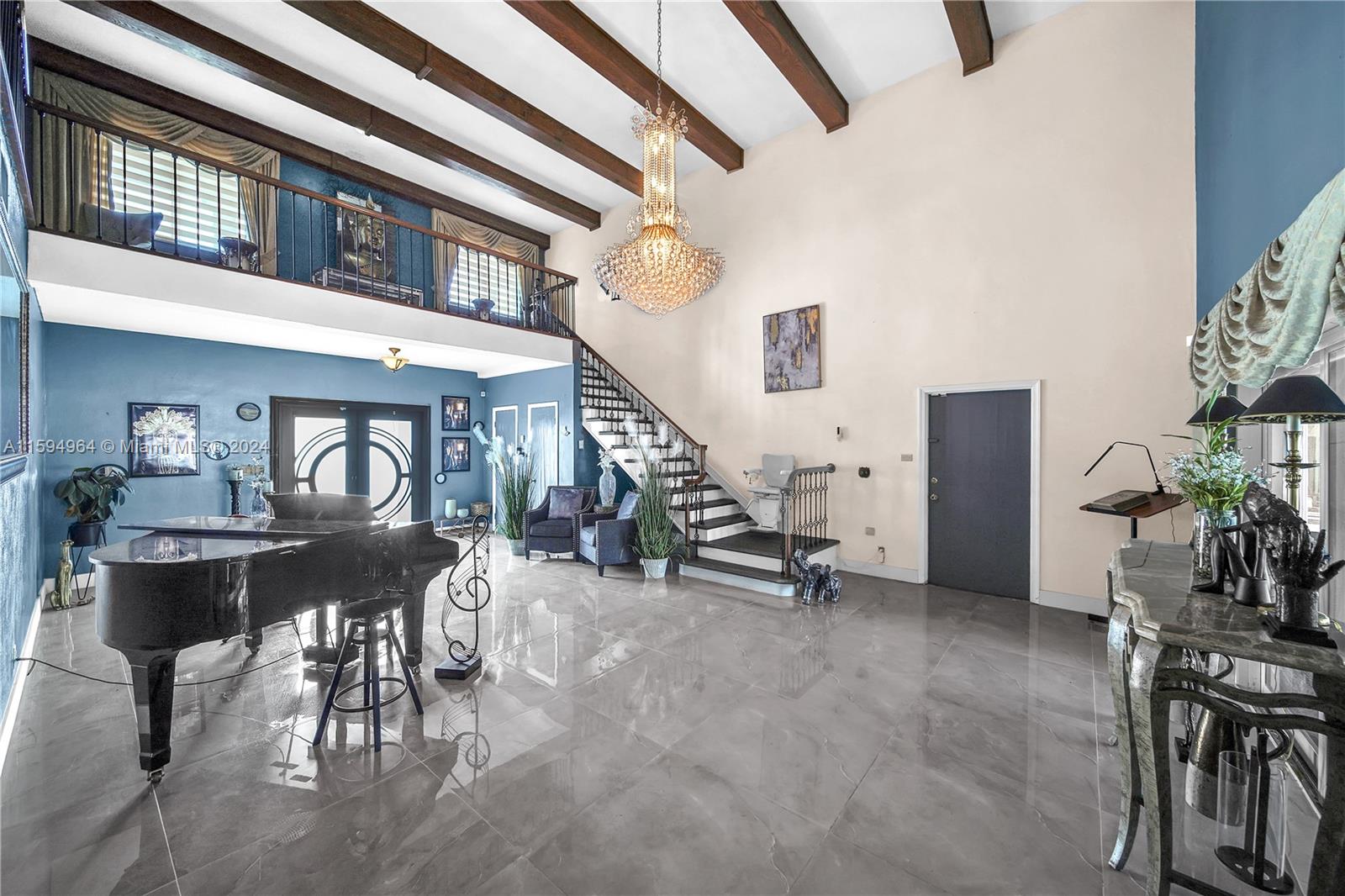 2670 SW 87th Ave
