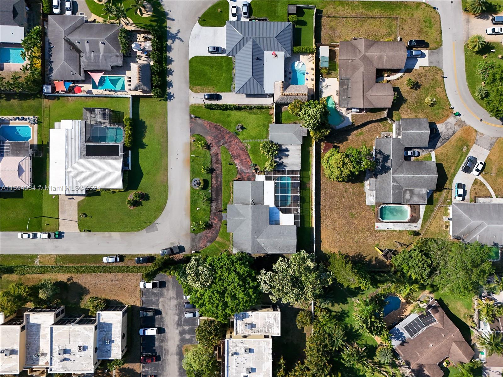 2670 SW 87th Ave
