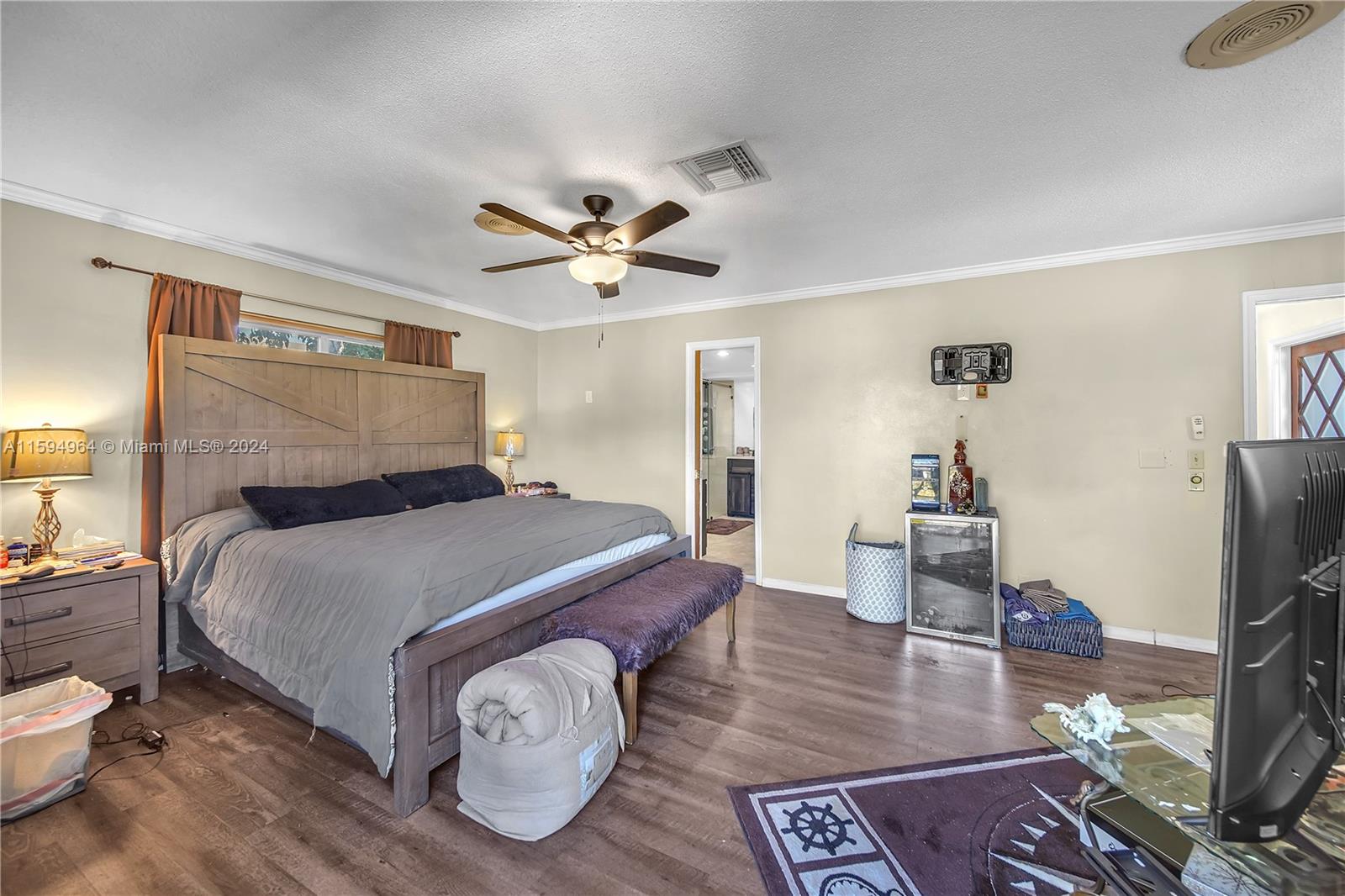 2670 SW 87th Ave
