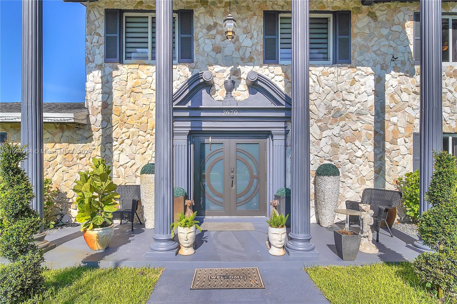 2670 SW 87th Ave