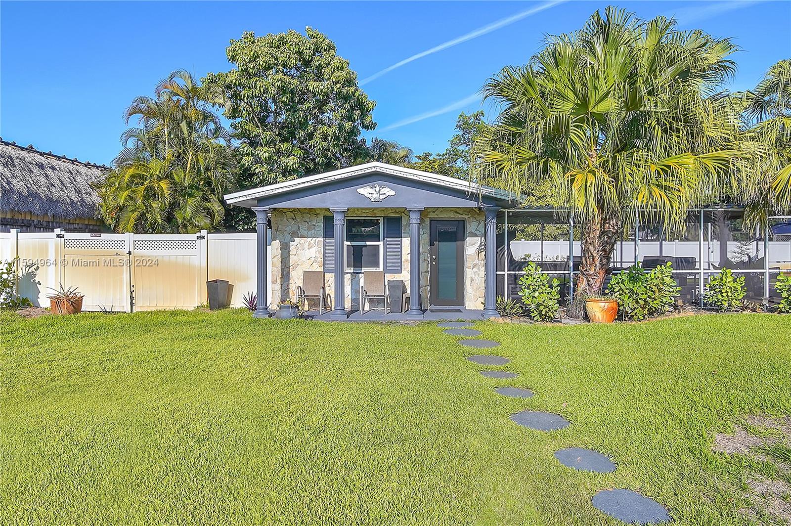 2670 SW 87th Ave