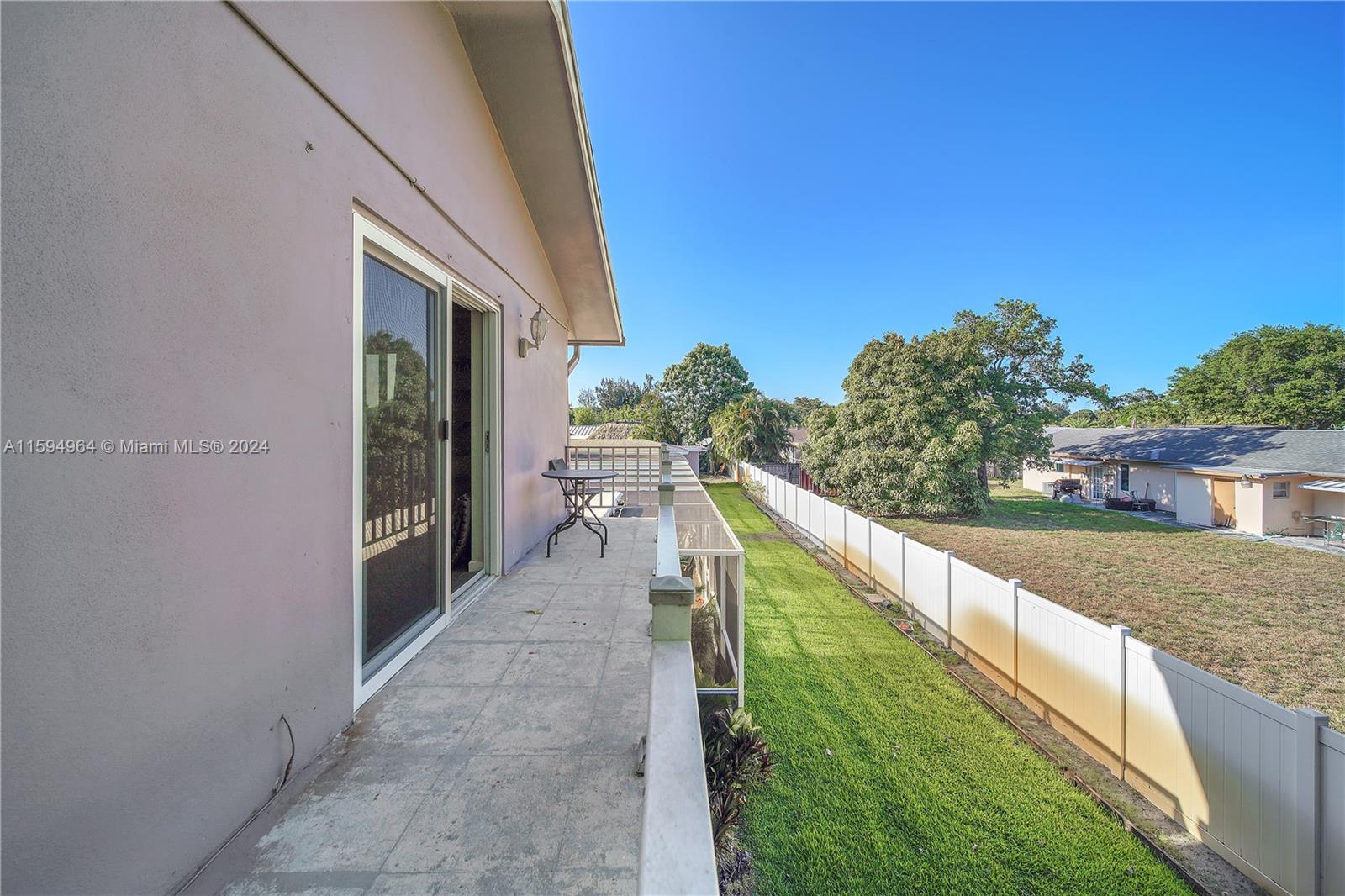 2670 SW 87th Ave
