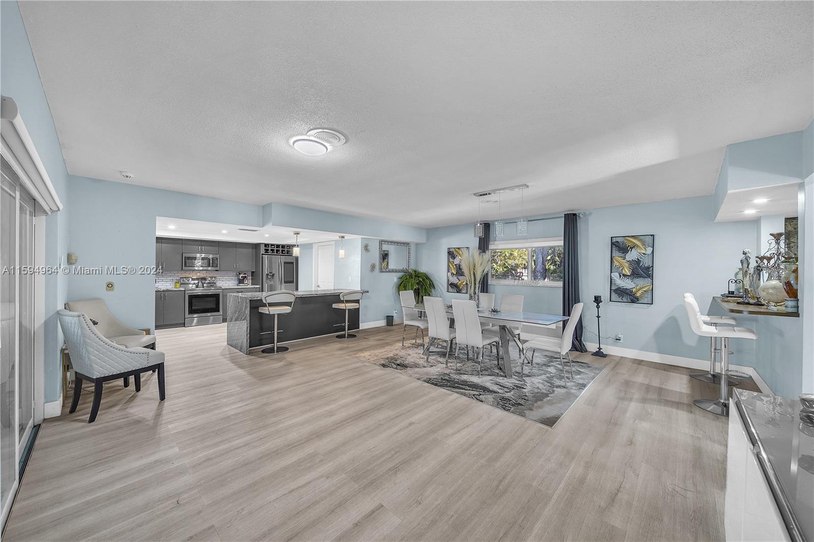 2670 SW 87th Ave