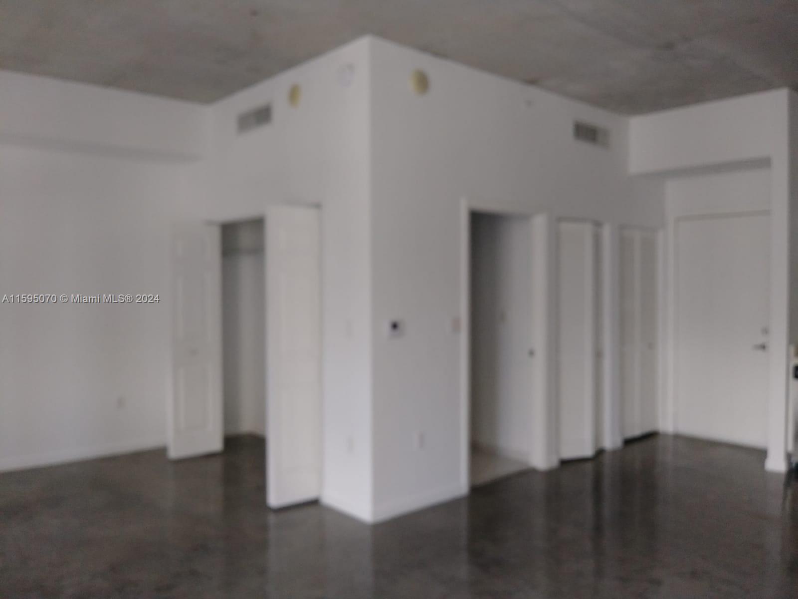 133 NE 2nd Ave # 3403