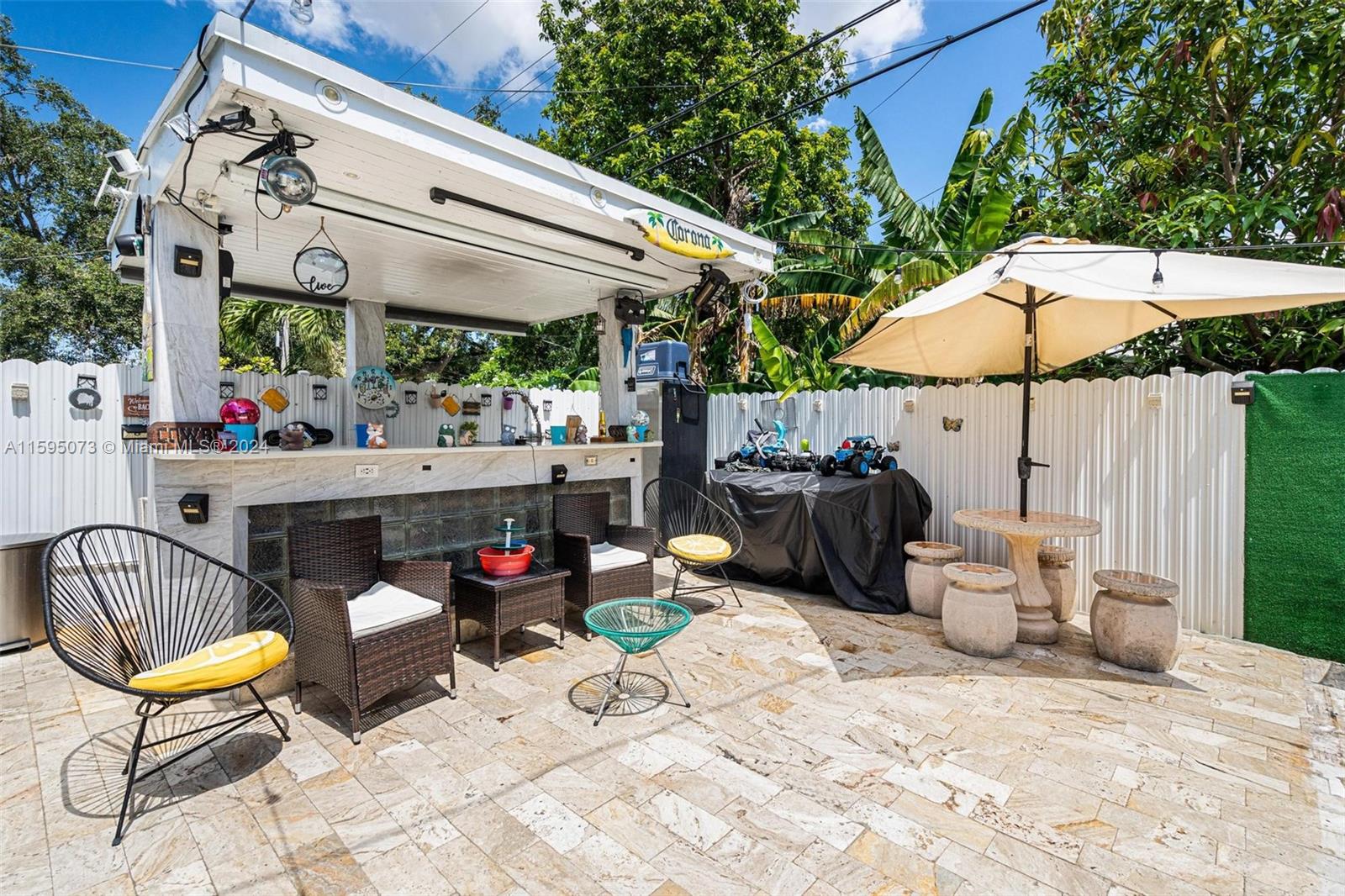 1651 NW 111th St