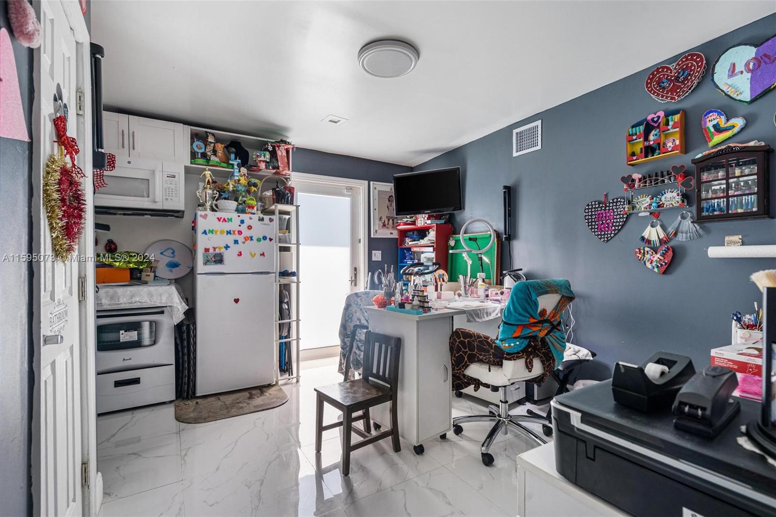 1651 NW 111th St