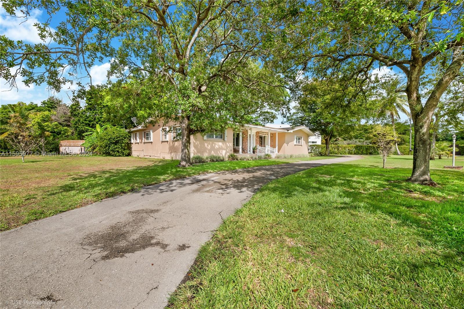 9500 SW 112th Ave