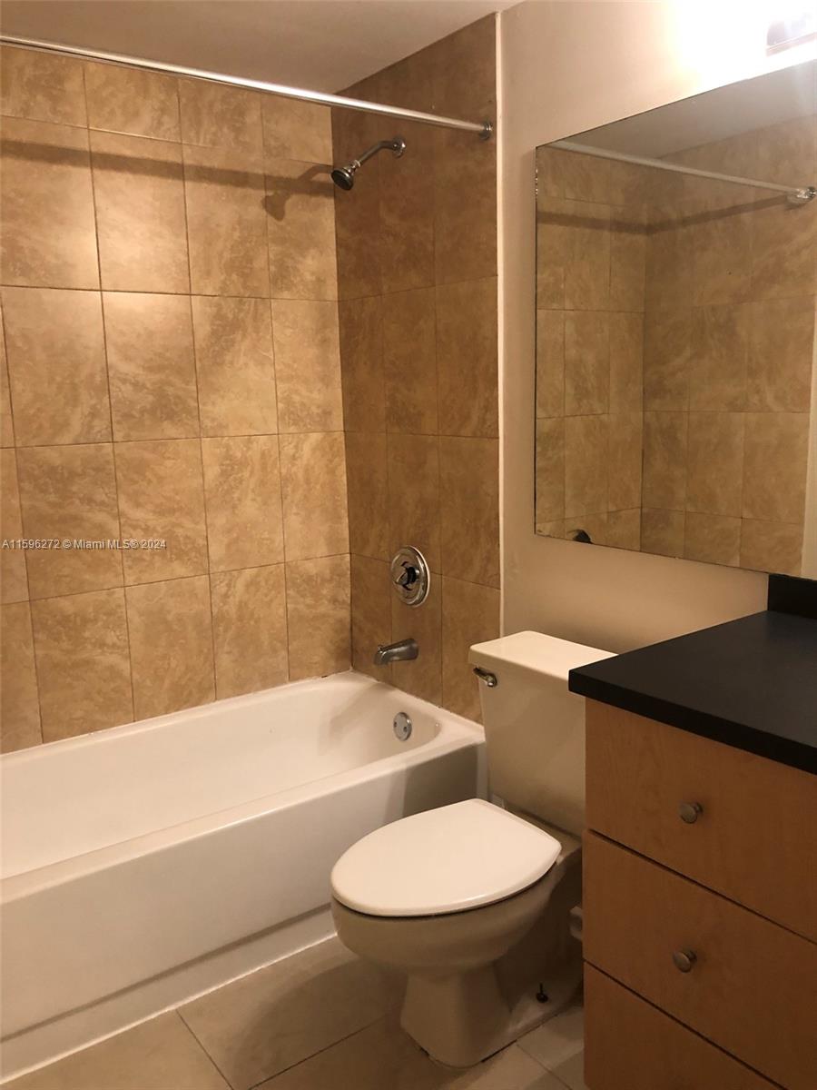 8160 GENEVA WAY # 417