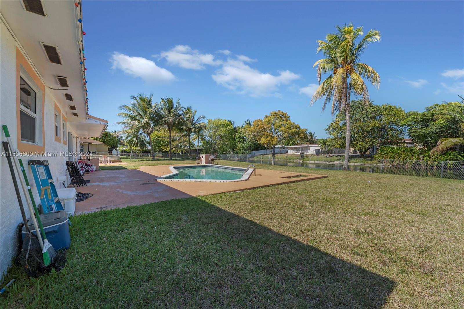 20831 NW Miami Ct