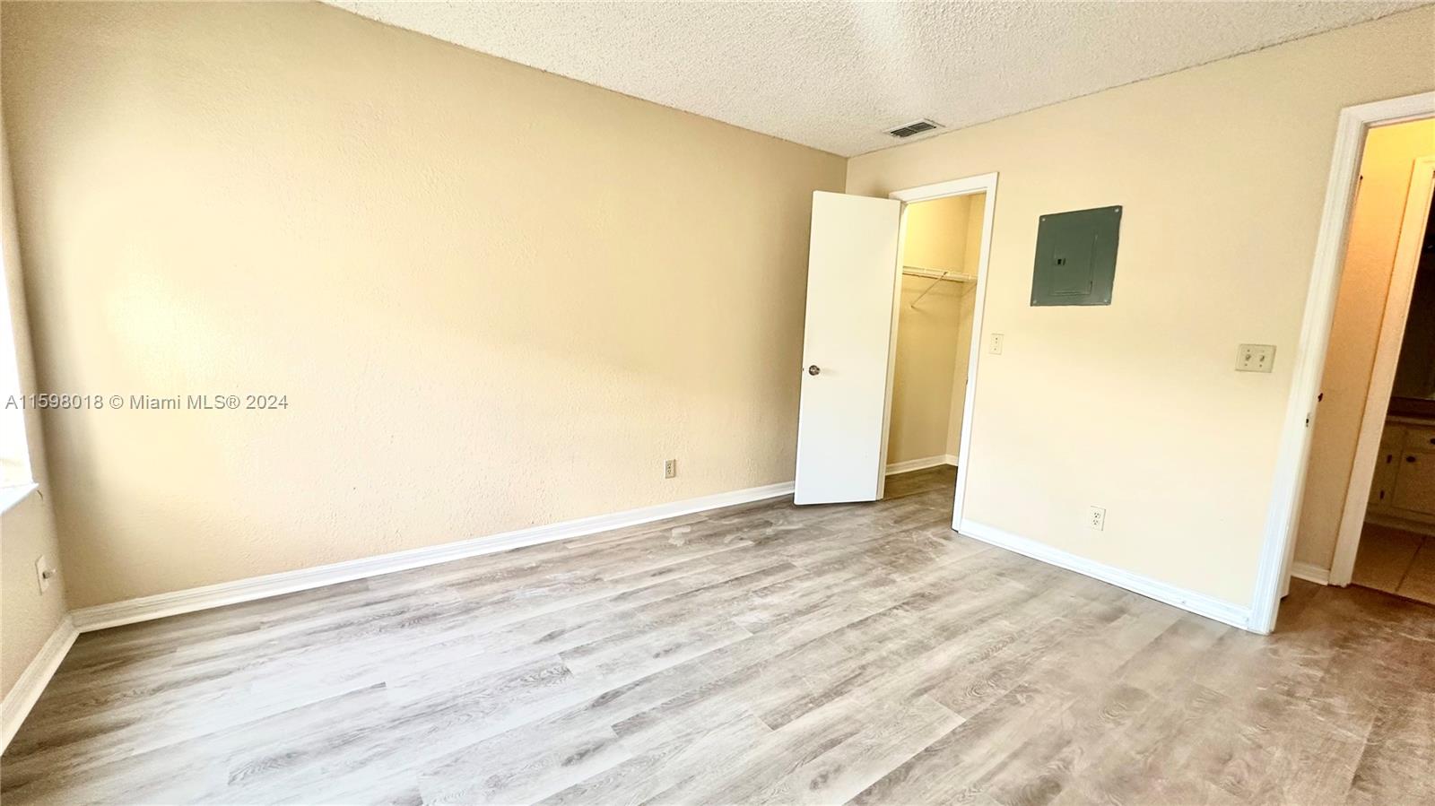 3310 N Pinewalk Dr N # 1823
