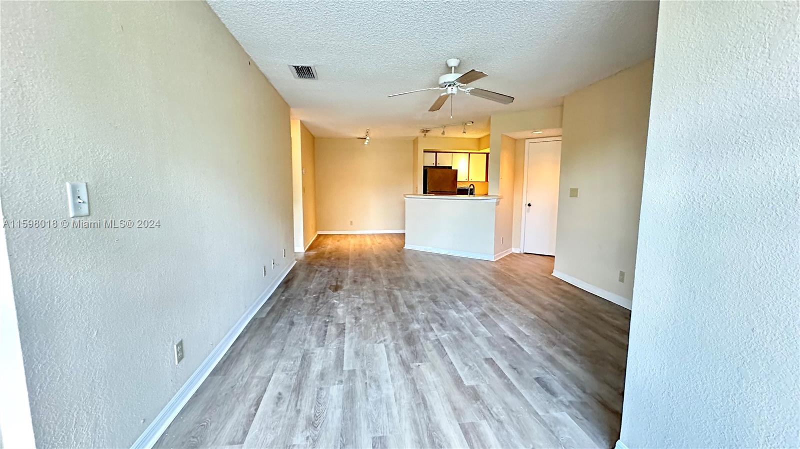 3310 N Pinewalk Dr N # 1823