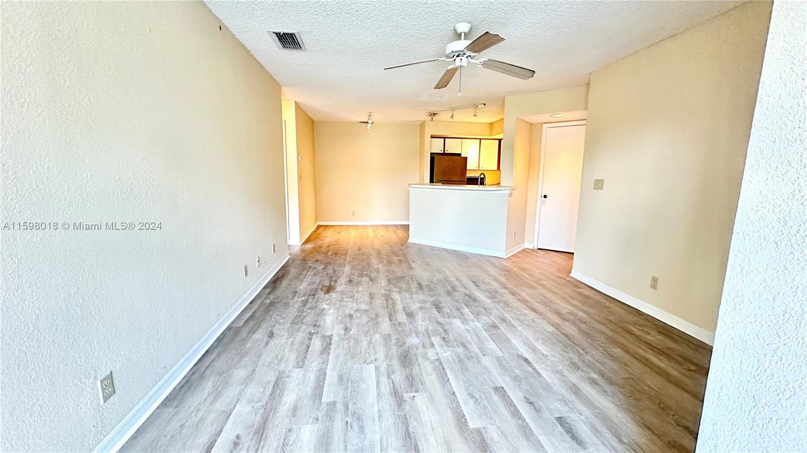 3310 N Pinewalk Dr N # 1823
