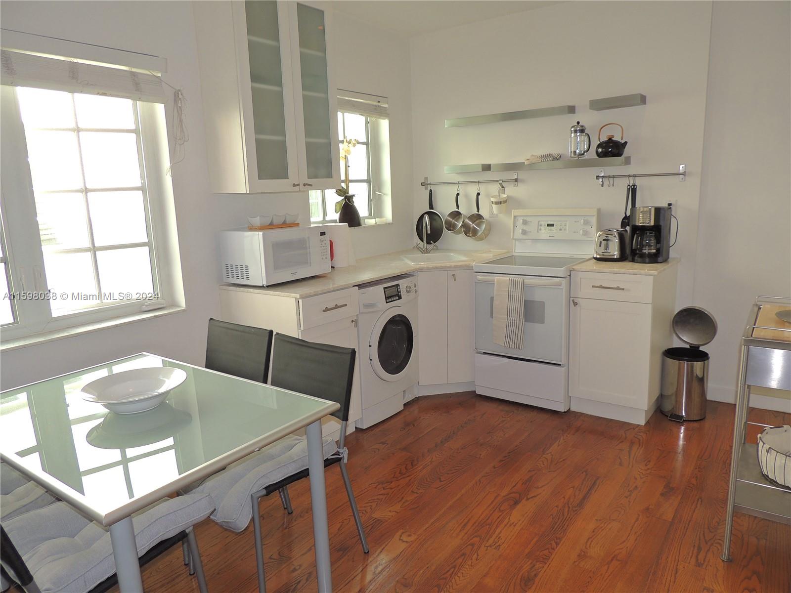 1215 Meridian Ave # 8