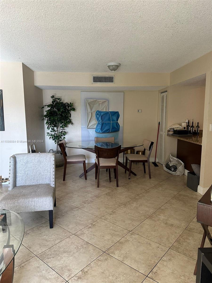 10785 SW 108th Ave # 301