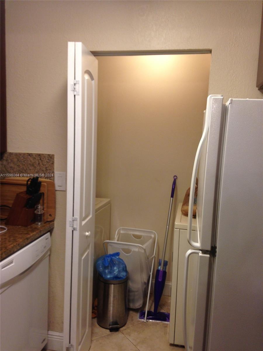 10785 SW 108th Ave # 301