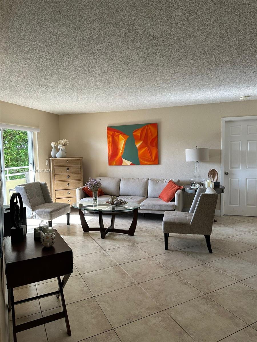 10785 SW 108th Ave # 301