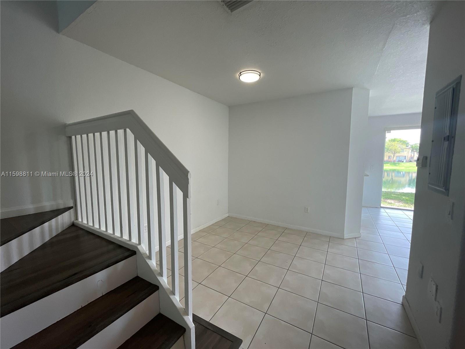 2744 SE 15th Pl # 136