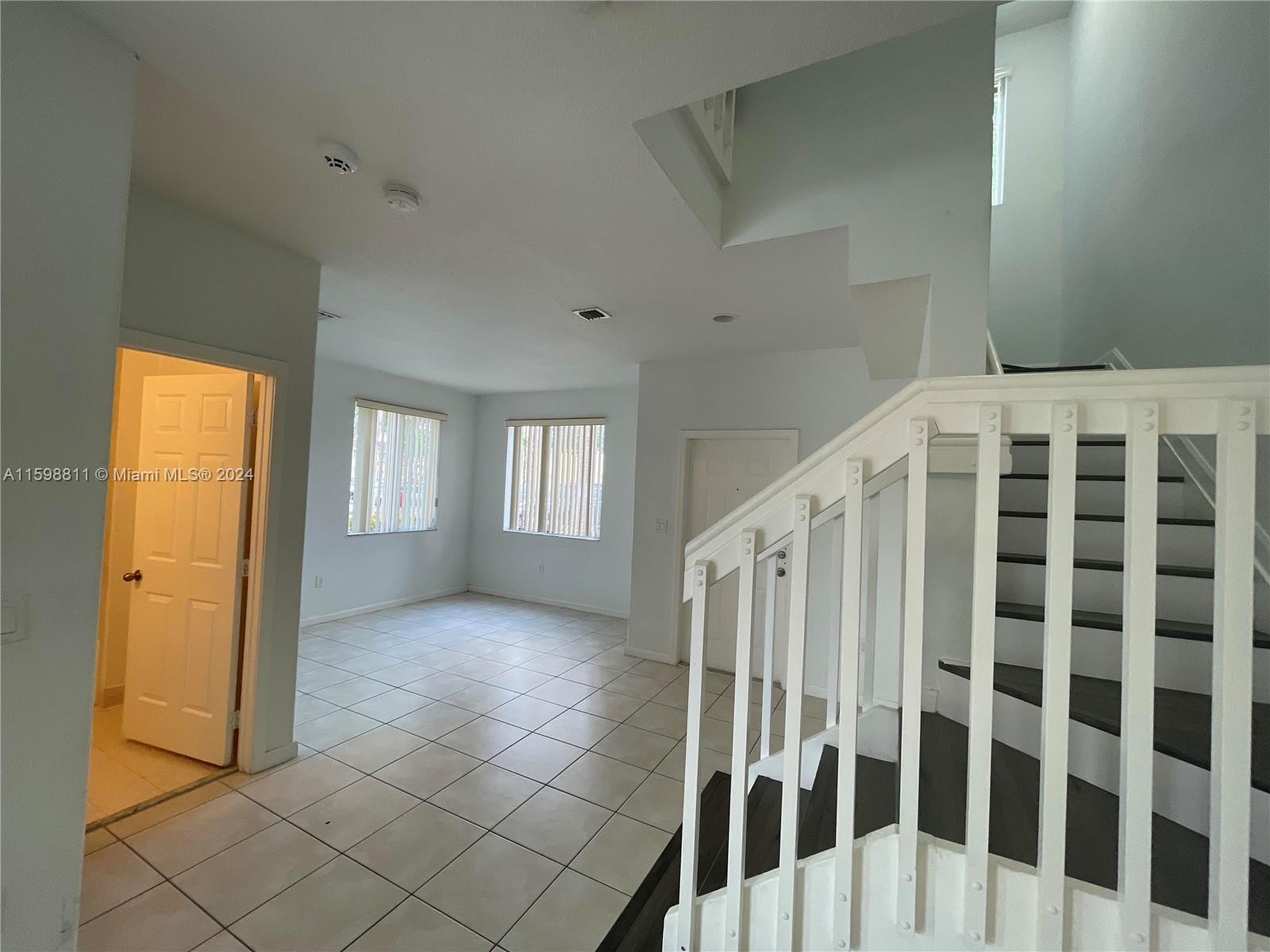 2744 SE 15th Pl # 136