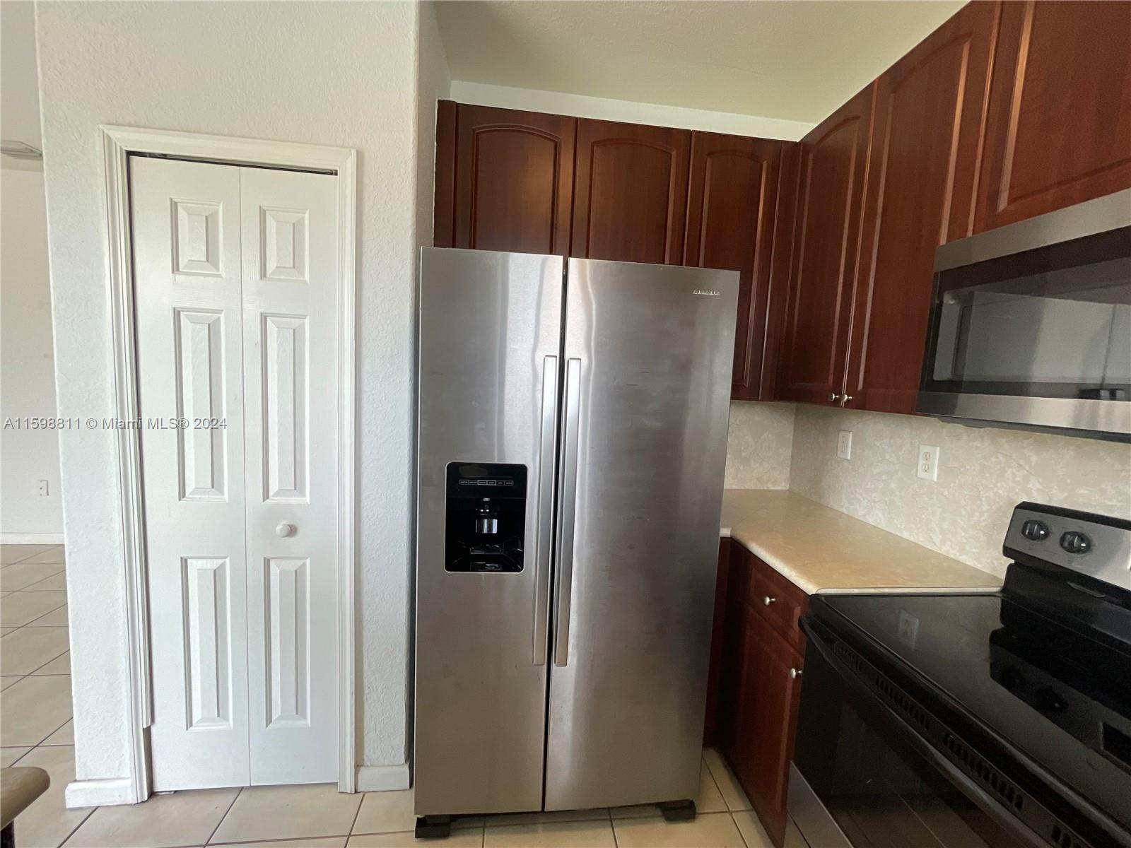 2744 SE 15th Pl # 136