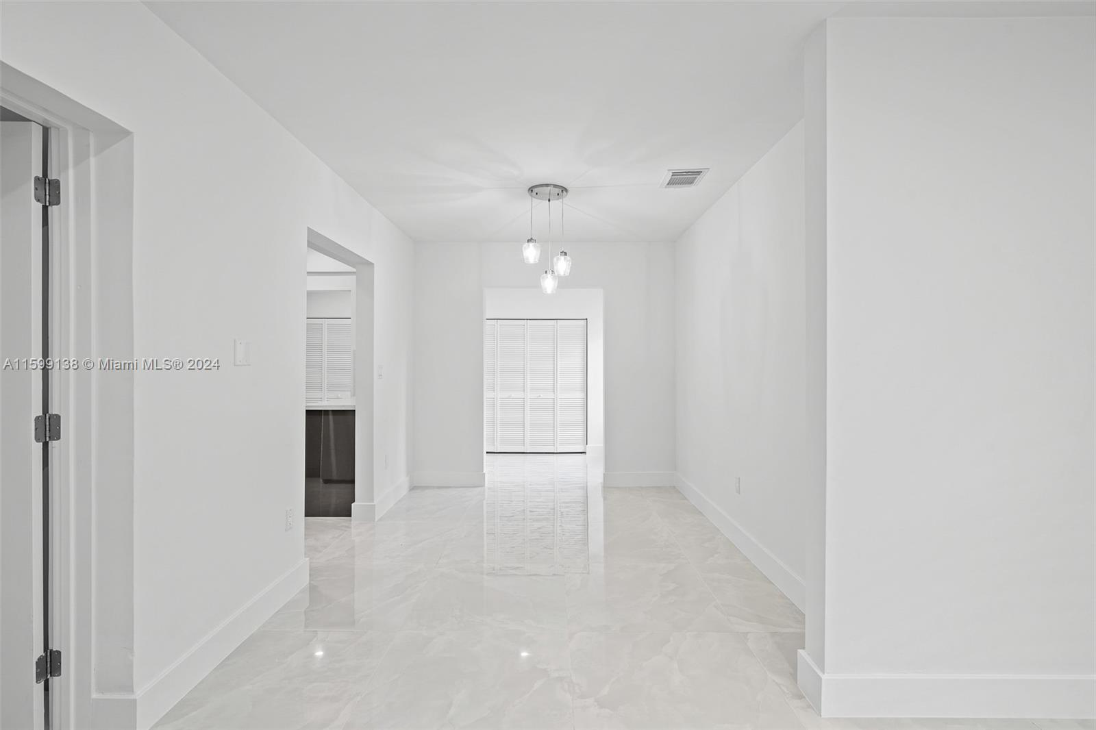 1341 SW 43rd Ave