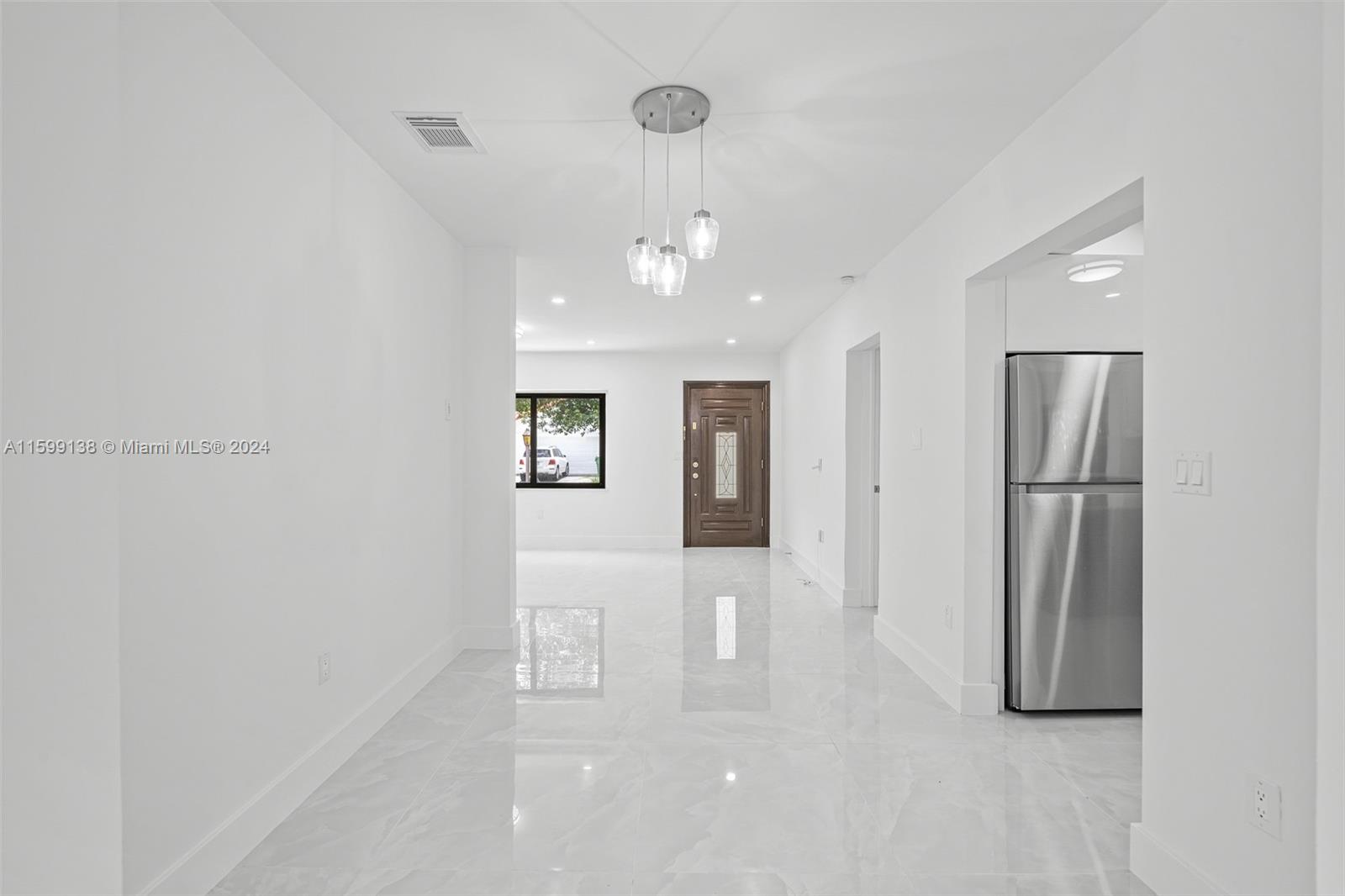 1341 SW 43rd Ave