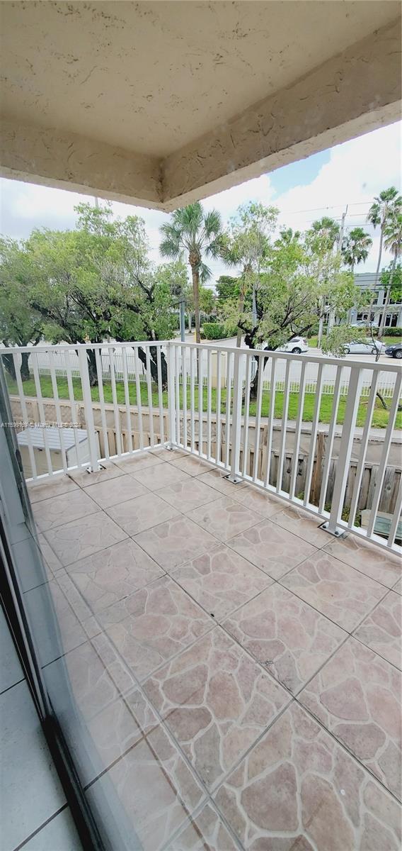 4570 NW 79th Ave # 2A