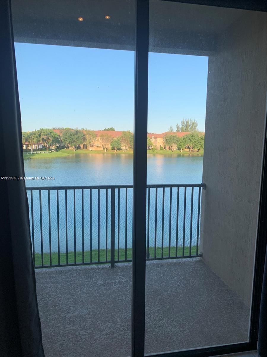 649 NE 33rd Ter # 649