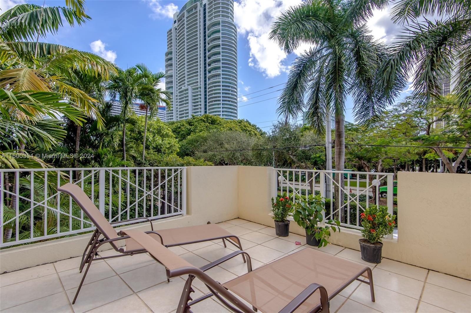 1824 Brickell Ave # 1A
