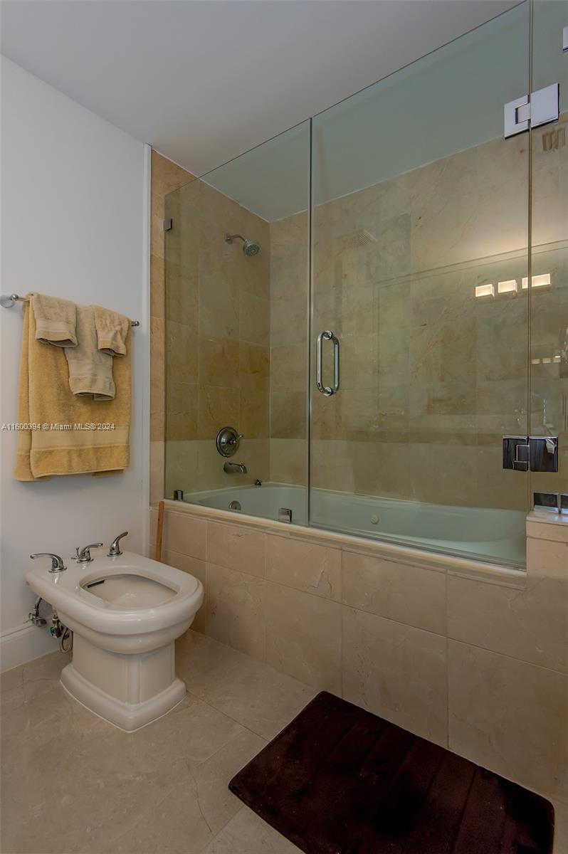 1824 Brickell Ave # 1A