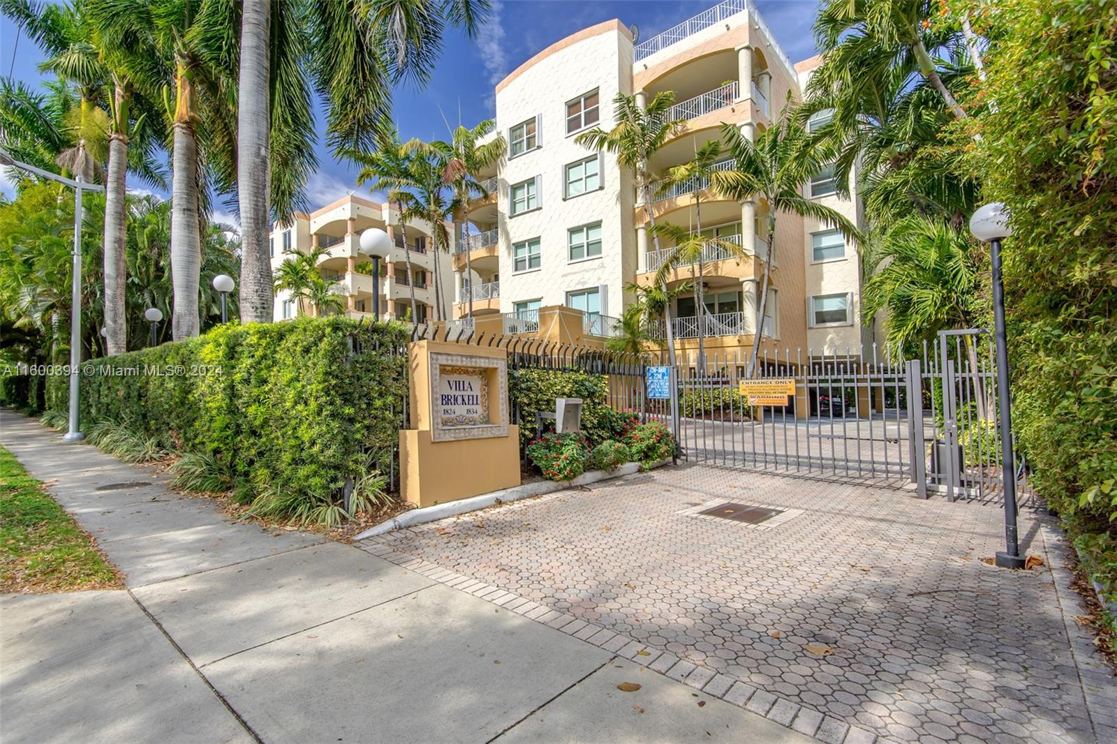 1824 Brickell Ave # 1A